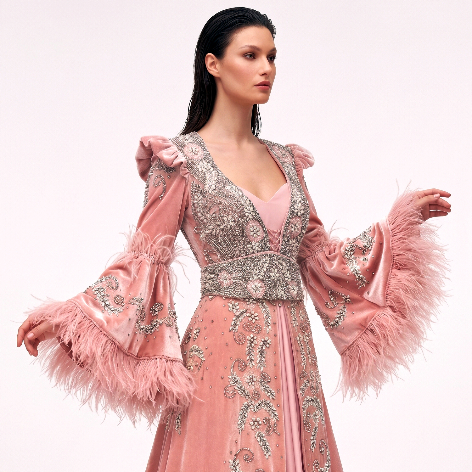 Yoğun Taş İşlemeli Geleneksel Pembe Kaftan - Nur Gelinlik Bursa